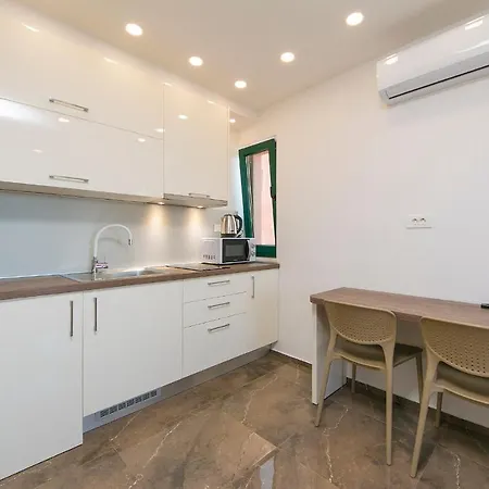 Διαμέρισμα Roso Μακάρσκα