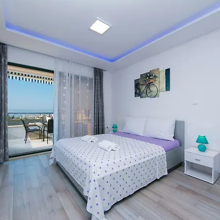 Apartment Roso *